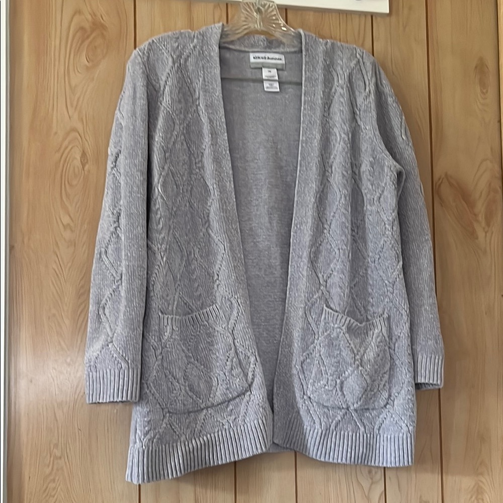 Alfred Dunner Chenille Open Front Cable Knit Cardigan Gray Petite M (PM)‎